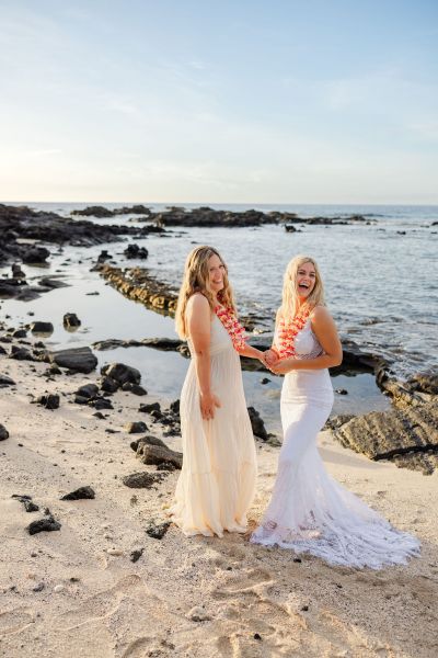 Hawaii-LGBTQ-Wedding-Beach-30